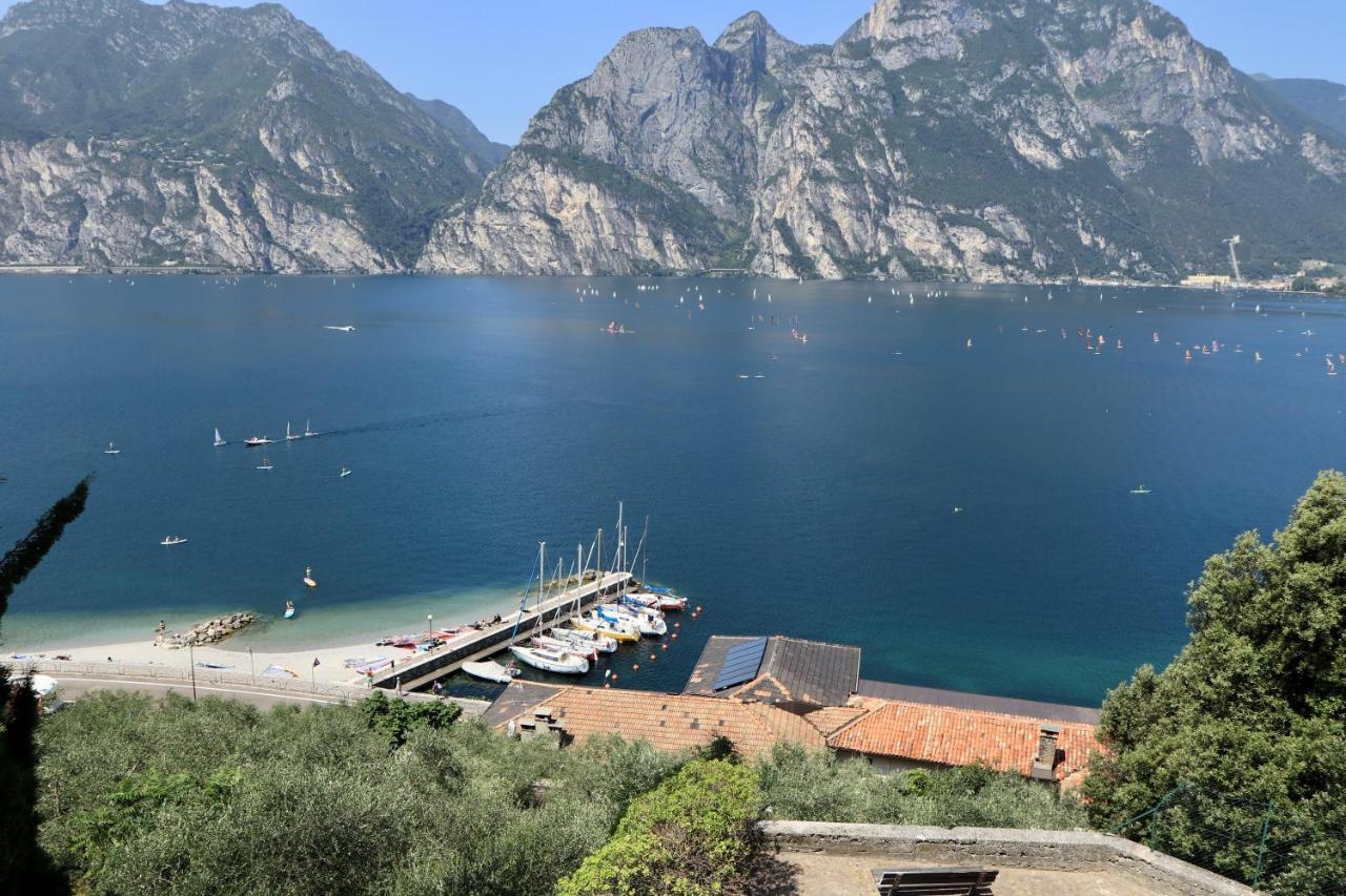 Vistalago Torbole Torbole Sul Garda ภายนอก รูปภาพ