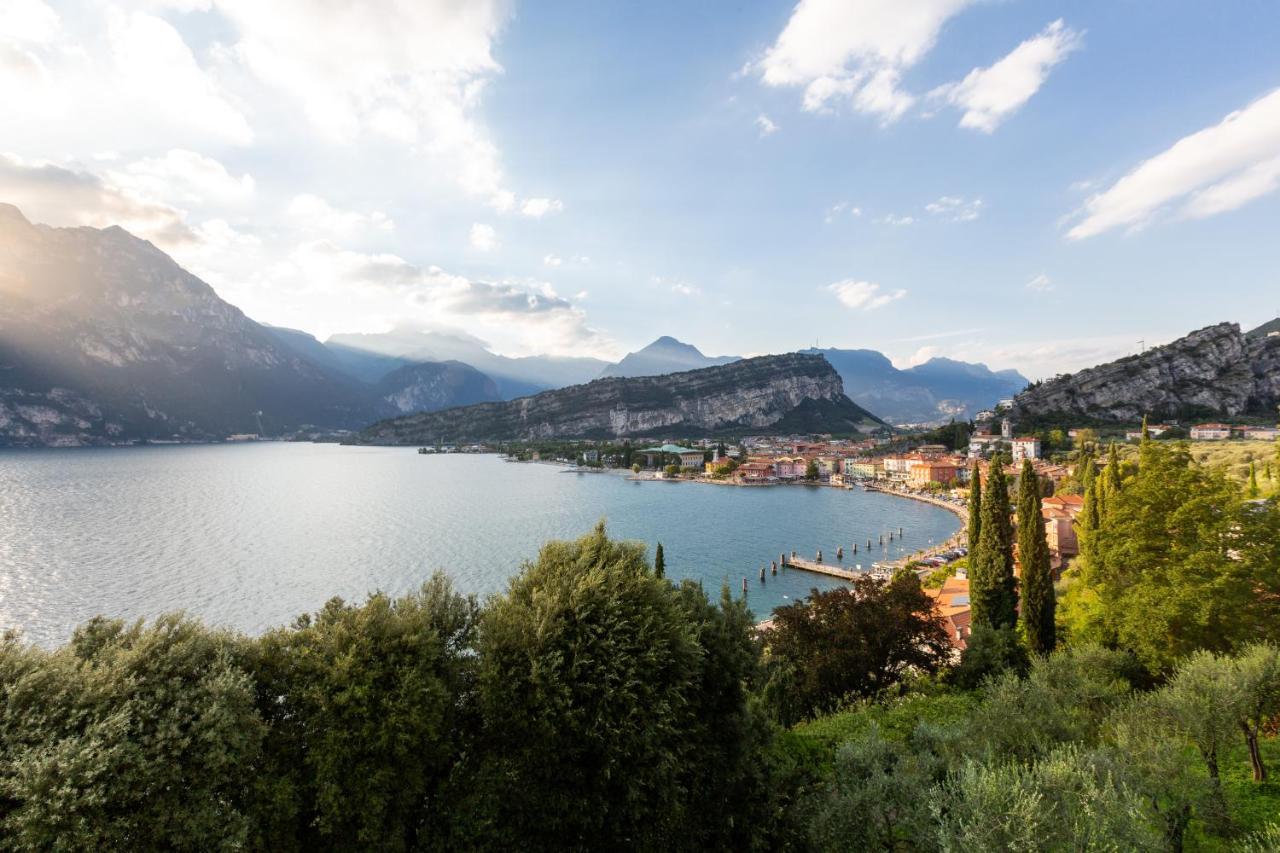Vistalago Torbole Torbole Sul Garda ภายนอก รูปภาพ