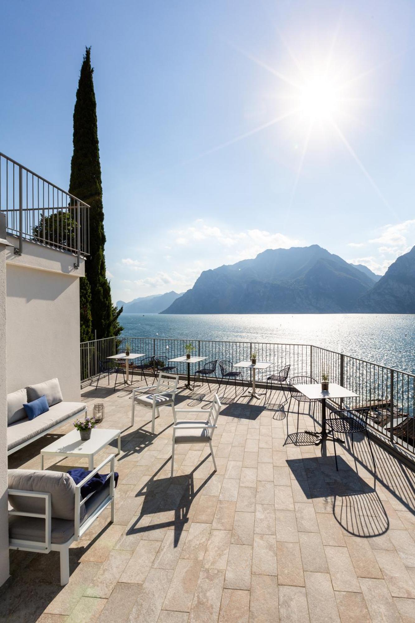 Vistalago Torbole Torbole Sul Garda ภายนอก รูปภาพ