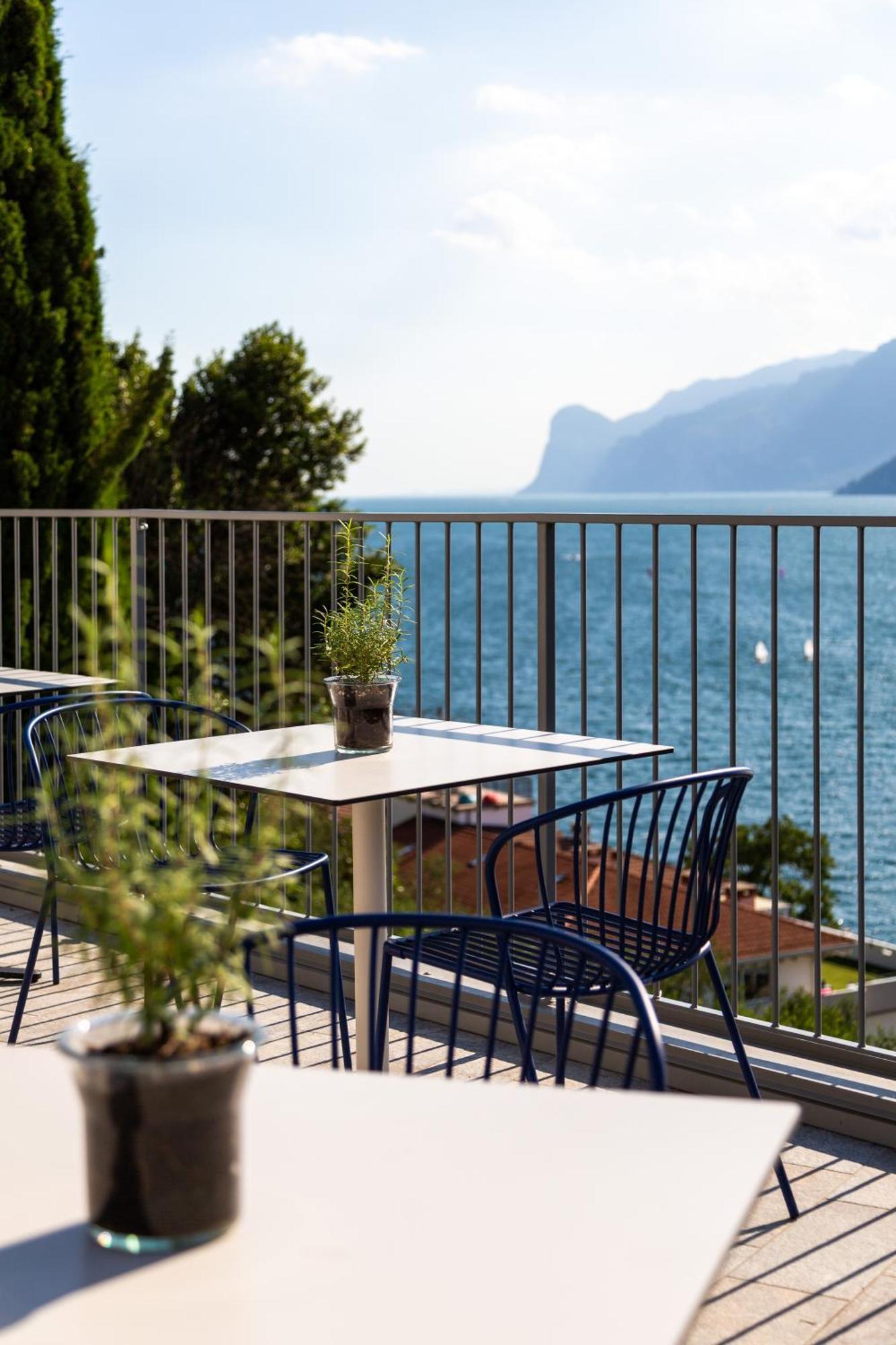 Vistalago Torbole Torbole Sul Garda ภายนอก รูปภาพ